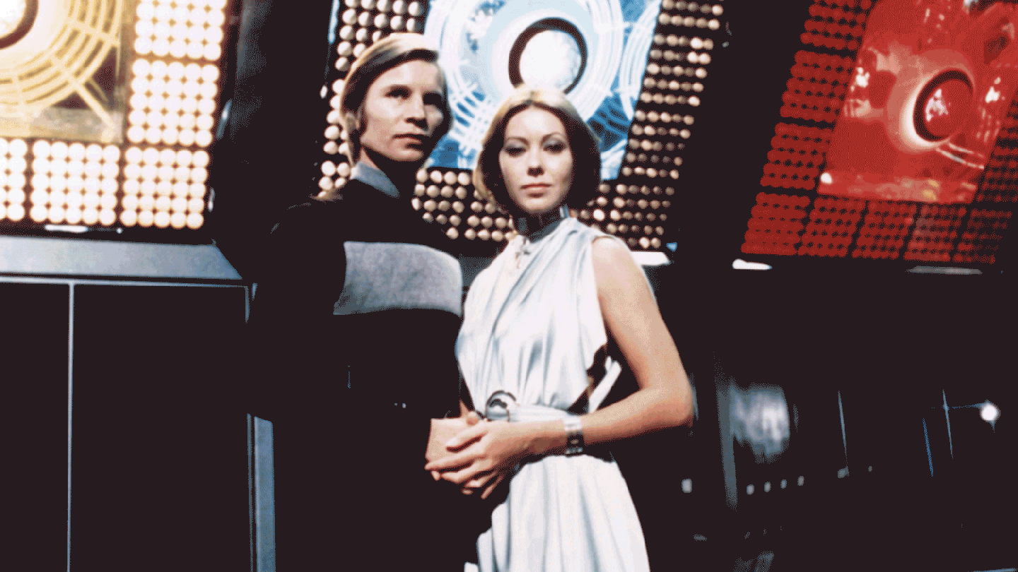 “logan’s-run”-had-a-unique-solution-to-overpopulation:-death-at-age-30