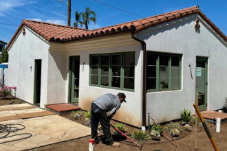 the-secret-to-los-angeles’-wildfire-era-rebuilding:-“home-hardening”