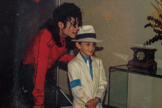 “people-just-don’t-care”:-‘leaving-neverland’-director-on-why-michael-jackson-won-the-court-of-public-opinion