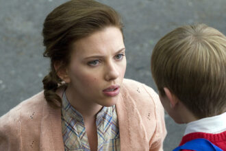 the-‘nanny-diaries’-series-is-in-the-works-on-netflix-in-collaboration-with-scarlett-johansson-exec-productions