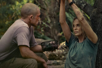 apex-movie-review:-charlize-theron-faces-punishing-rock-climbing,-treacherous-cliffs-and-a-psychotic-taron-egerton-in-a-survival-thriller
