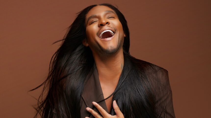 lou-roach-has-been-named-magnum’s-inaugural-‘architect-of-taste’-and-will-oversee-the-fashion-show-in-cannes.