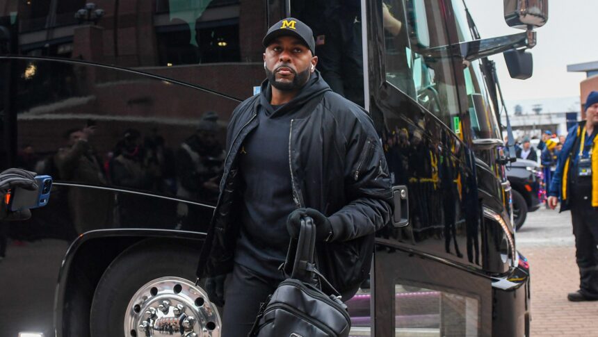 sheron-moore-net-worth-and-salary:-how-much-money-has-he-earned-as-a-coach