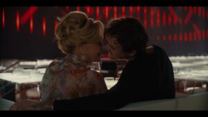 “hacks”-turns-into-a-full-fledged-sitcom-—-without-losing-its-bite