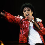 michael-jackson’s-“second-family”-alleges-he-sexually-abused-four-children-in-a-new-lawsuit