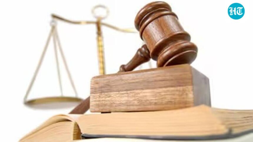 6-pakistani-nationals-sentenced-to-20-years-in-prison-for-smuggling-heroin-worth-rs-384-crore-into-indian-waters