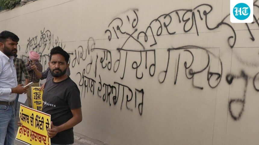 ‘gaddar’,-‘baahri’:-two-words-doing-some-heavy-lifting-after-raghav’s-rupture-in-aap,-with-reverberations-across-punjab