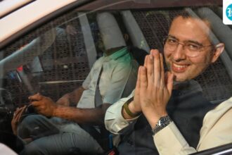 ‘kothi-no-50’-barbs-fly-after-raghav-chadha’s-bjp-shift,-punjab-aap-mps-flag-powers-he-held