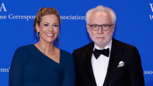 cnn-correspondent-wolf-blitzer-recounts-a-“chilling-experience”-after-white-house-reporters-were-shot-at-dinner
