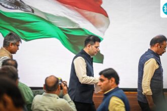 aap-split-puts-‘merger’-clause-of-defection-law-under-scrutiny-|-explained