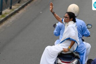 ‘i-will-win’:-mamata-banerjee-holds-mega-roadshow-in-bhabanipur-as-election-campaign-ends-for-second-phase-of-voting
