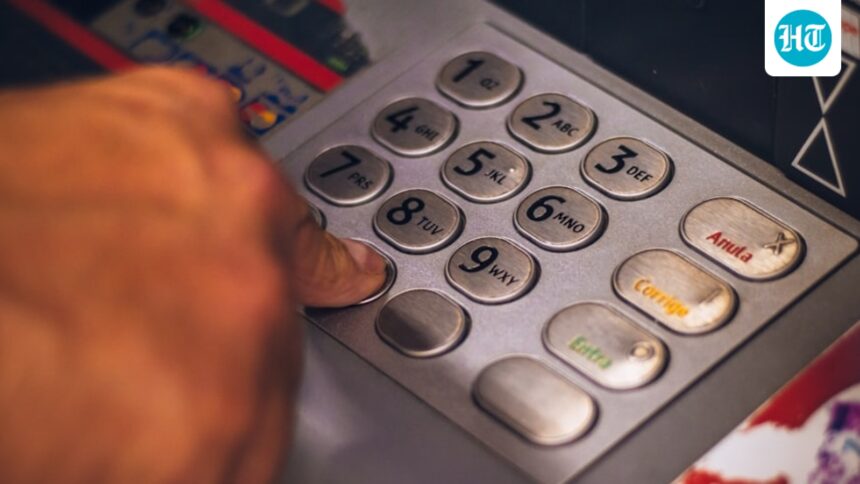 “documents-required,-not-physical-presence”:-the-bank-follows-a-man-who-brings-in-his-sister’s-skeleton-to-withdraw-money