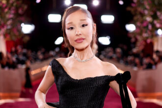 ariana-grande-announces-her-new-album-“petal”-and-sets-a-summer-release-date