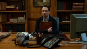 ‘widow’s-bay’-movie-review:-matthew-rhys-delivers-apple’s-creepy,-intriguing,-warm-and-ineffective-horror-comedy