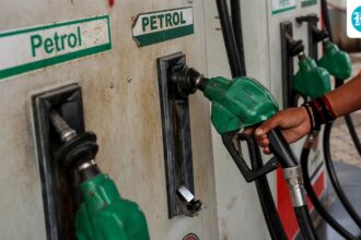 high-prices-of-petrol-and-diesel?-pib-debunks-viral-notice-circulating-on-social-media,-says-‘no-such-order-issued’