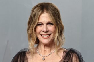 rita-wilson:-5-things-to-know-about-the-actress-and-wife-of-tom-hanks