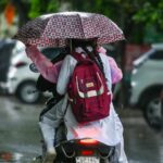 rain,-heatwave,-rain:-a-spell-of-humidity-keeps-delhi’s-april-weather-in-check,-bringing-a-possible-end-to-the-month