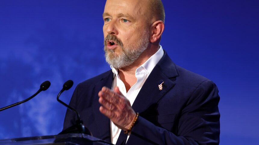 if-steve-hilton-becomes-governor,-he-will-propose-a-movie-tax-break-of-up-to-60-percent-to-save-hollywood-(exclusive)
