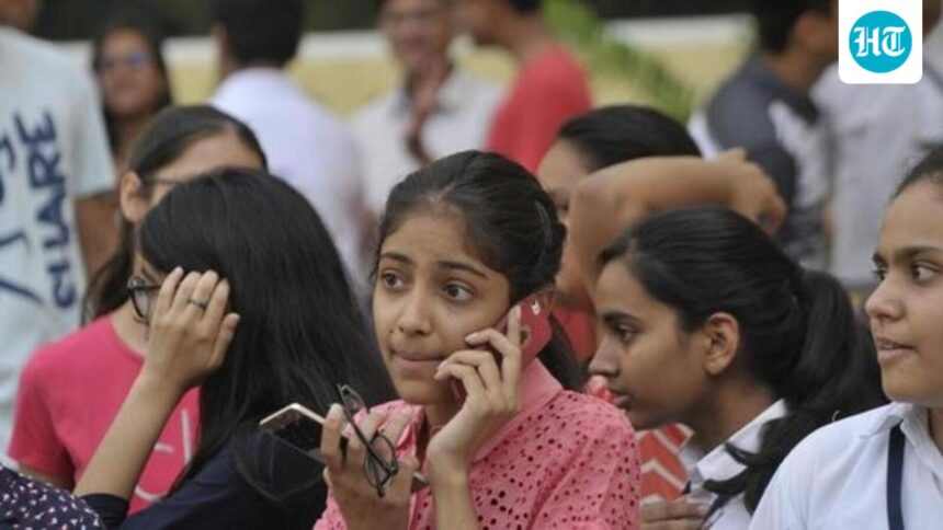 cisce-announces-icse-and-isc-results:-more-than-99%-of-students-pass-exams,-girls-excel-in-performance