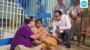 high-drama-in-kolkata-as-tmc-announces-polls-are-open-and-mamata-banerjee-will-arrive-soon