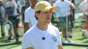 tom-holland-in-bero,-padel-vs.-pickleball-and-learning-from-matt-damon-and-christopher-nolan-in-the-amazing-film-“the-odyssey”