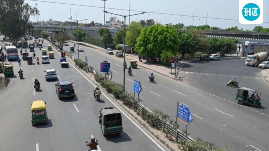 india’s-first-multi-lane-free-flow-barrier-free-toll-system-has-been-launched-in-gujarat