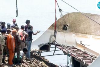 panic,-floating-bodies-and-neglect:-survivors-tell-the-terrifying-jabalpur-boat-tragedy