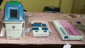 polling-rerun-in-west-bengal:-ec-orders-fresh-polling-at-15-booths-in-magrat-paschim,-diamond-harbour.