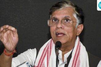supreme-court-grants-bail-to-pawan-khera,-warns-that-freedom-cannot-be-subject-to-political-competition