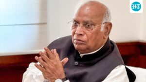 mallikarjun-kharge-breaks-silence-amid-leadership-change-uproar-in-karnataka:-‘no-date-set’