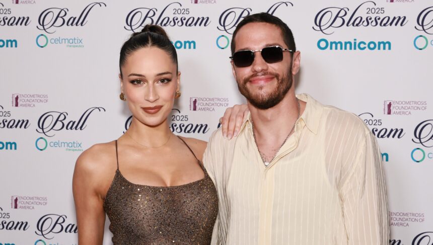 elsie-hewitt:-5-things-about-pete-davidson’s-girlfriend-and-the-mother-of-his-child