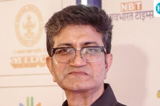 prasoon-joshi-was-appointed-chairman-of-prasar-bharati.-the-government-is-betting-on-a-“new-creative-voice”