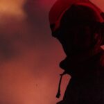 a-fire-broke-out-in-a-building-at-chandni-chowk-in-old-delhi-hours-after-the-vivek-vihar-tragedy