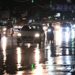 delhi-will-witness-rainfall-and-strong-winds-in-the-next-few-hours.-the-imd-issues-a-yellow-alert