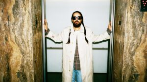 alessandro-michele-brings-valentino-and-his-vision-of-the-world-to-la.