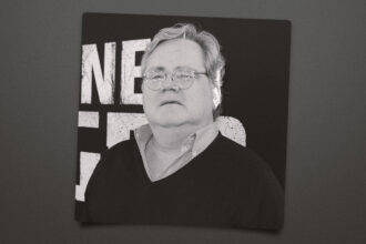 mike-stinson,-longtime-chairman-of-jerry-bruckheimer-films,-dies-at-65