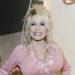 dolly-parton-cancels-las-vegas-residency-due-to-health-concerns,-shares-positive-update