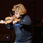 canadian-violinist-ashley-macisaac-sues-google-over-allegations-it-falsely-identified-him-as-a-sex-offender-in-an-ai-generated-overview