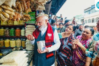modi’s-gilmore-effect?-the-bjp-leads-the-tmc-stronghold-of-jhargram,-where-the-prime-minister-had-a-bengali-snack