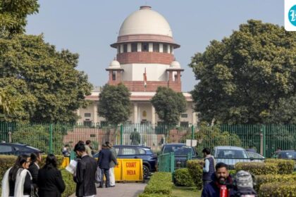 sabarimala-pil-papers-should-have-been-‘thrown-in-dustbin’:-supreme-court