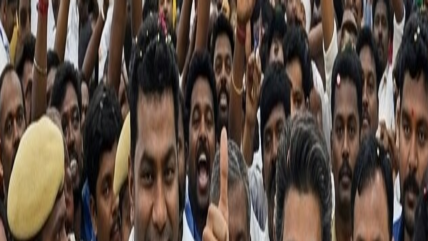 tamil-nadu-government-formation-news-live:-vijay’s-tvk-shifts-mlas-to-hotel-amid-tn-govt-push,-seeks-time-to-meet-guv