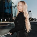 tana-mongeau-is-(finally)-‘brand-safe’-in-time-for-her-most-lucrative-era-yet