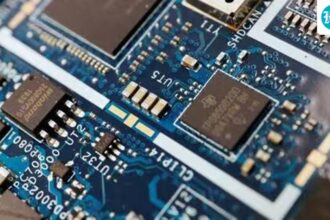 the-government-completes-the-first-phase-of-the-semiconductor-mission;-two-units-have-been-approved-in-gujarat