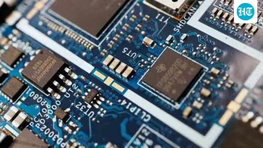 the-government-completes-the-first-phase-of-the-semiconductor-mission;-two-units-have-been-approved-in-gujarat