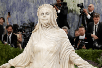 biggest-challenge-for-met-gala-guests:-figuring-out-how-to-pull-off-extravagant-looks