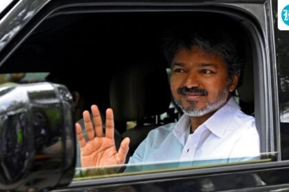 aiadmk-sees-‘momentum’-in-talks-with-tvk,-says-‘ball-now-in-vijay’s-court’