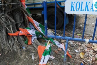 former-bureaucrats,-economists-and-journalists-appointed-by-mamata-resigned-after-the-tmc-was-ousted