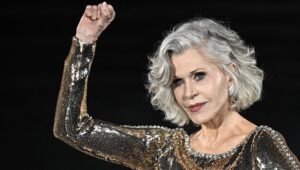 jane-fonda-through-the-years:-iconic-photos-of-the-actress-and-activist-then-and-now