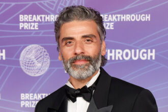 oscar-isaac-stars-in-the-netflix-drama-las-vegas