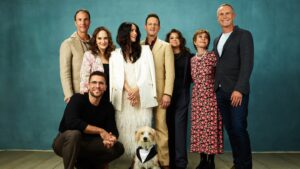 josh-charles,-abigail-spencer-and-josh-segarra-celebrate-their-“best-drug”-award-with-the-hollywood-reporter